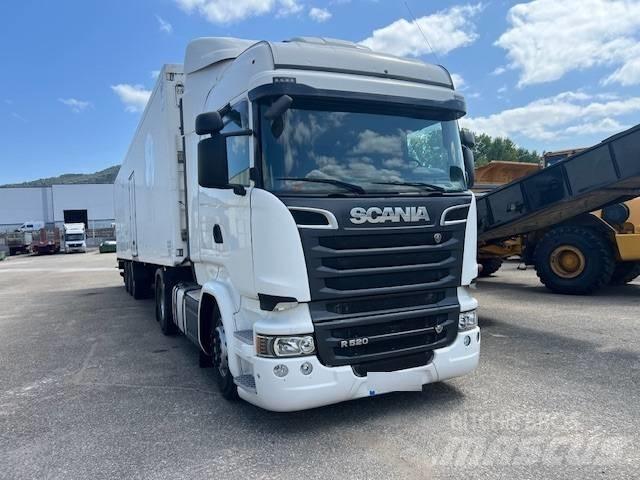 Scania R 520 牵引车