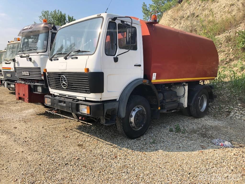Mercedes-Benz 1414 扫地机
