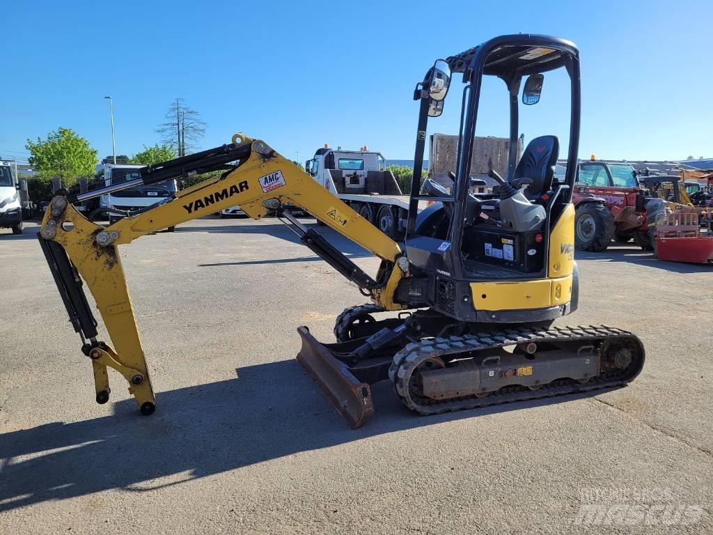 Yanmar Vio 27 小型挖掘机