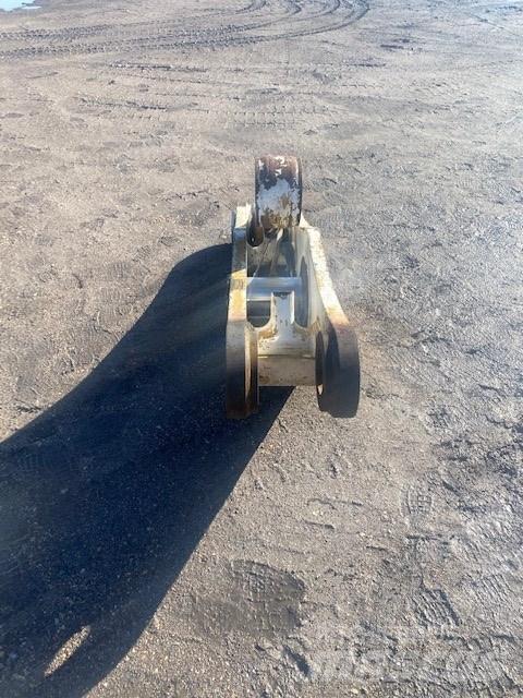 CAT 950 M 吊杆和铲斗