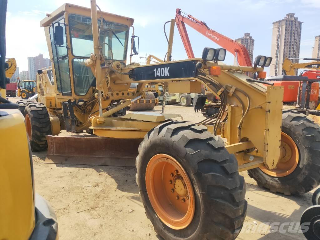 CAT 140K 平地机/推土机