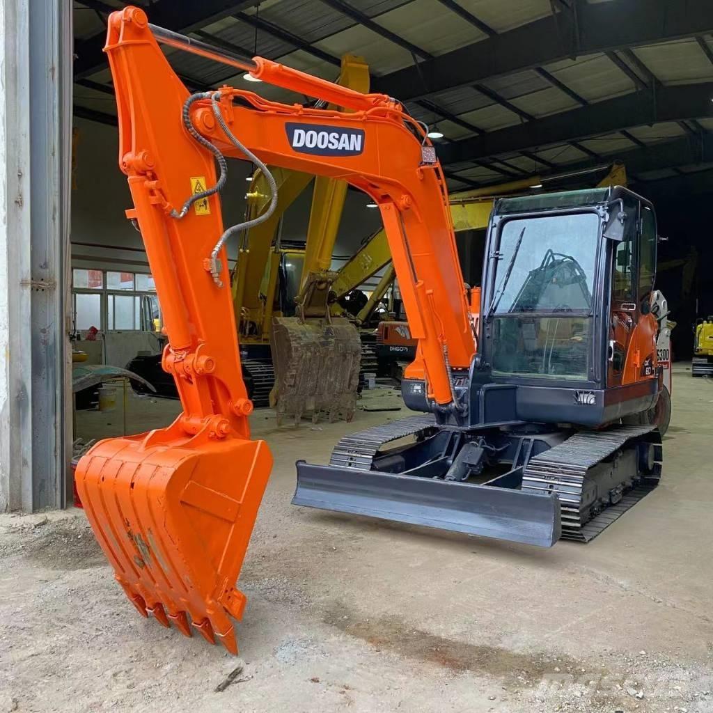 Doosan DX 60-9 C 中型挖掘机