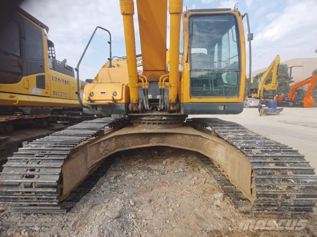 Hyundai R 275LC-9T 履带挖掘机
