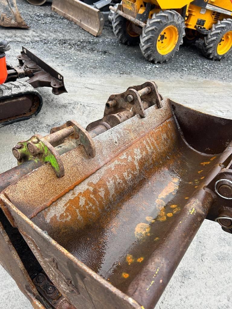 Kubota U 10-3 小型挖掘机