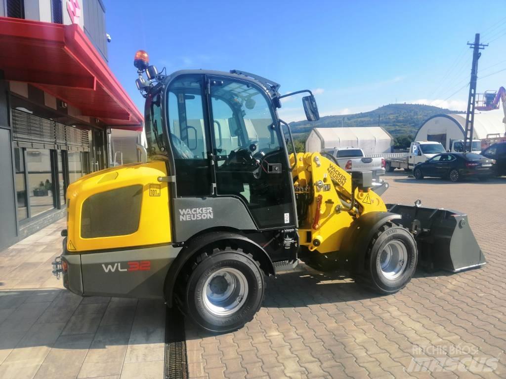 Wacker Neuson WL32 轮式装载机