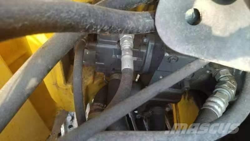 Komatsu PC 78 US 中型挖掘机