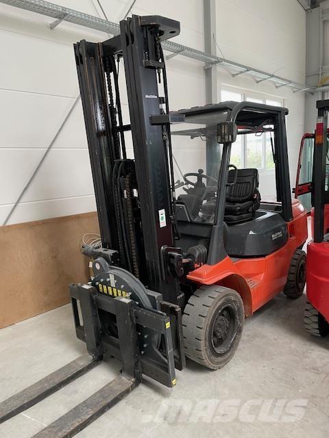 Toyota 62-7FDF30 柴油叉车