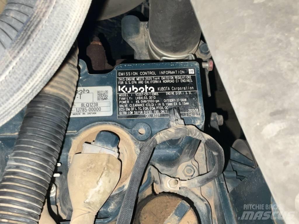 Kubota KX 080-4 A 2 中型挖掘机