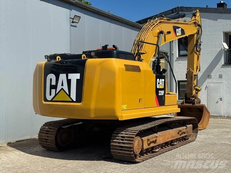 CAT 320 FL 履带挖掘机