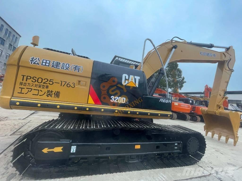 CAT CAT320 D2 履带挖掘机