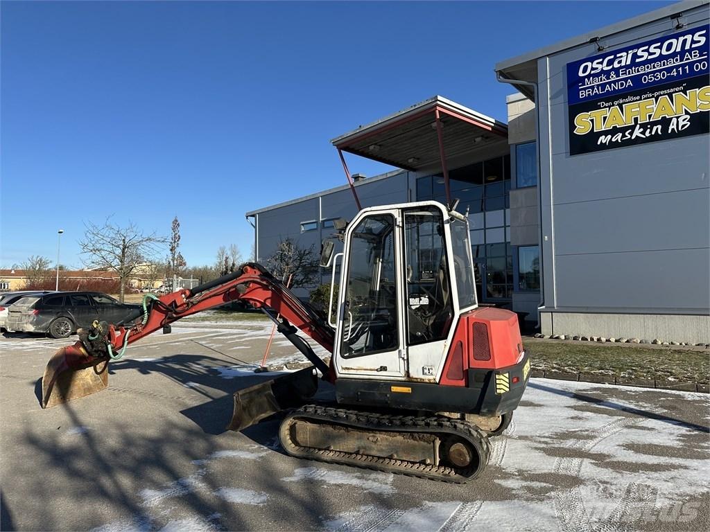 Neuson 3000 RDV 小型挖掘机