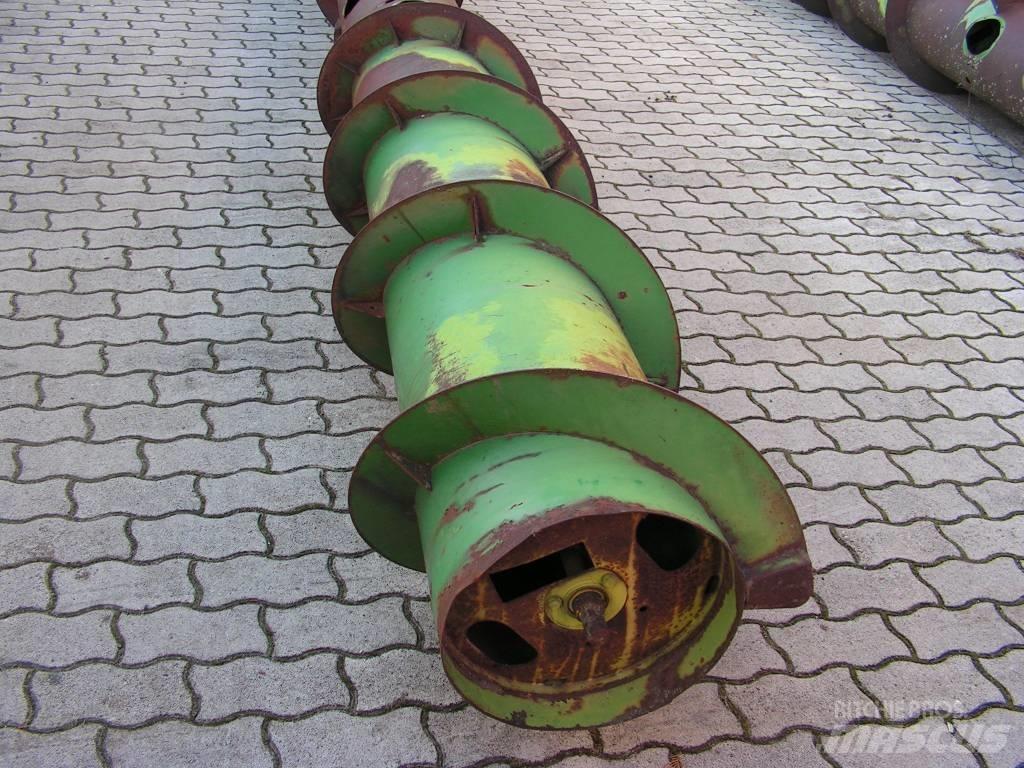 John Deere 818 联合收割机头
