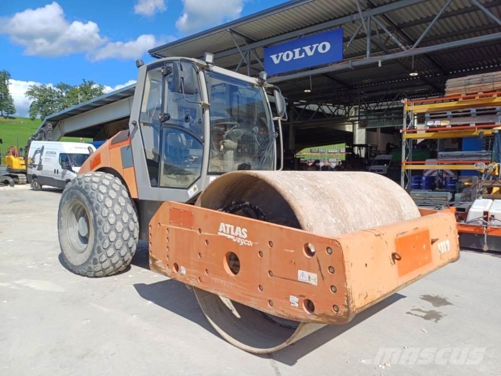 Atlas 1110 土壤压实机