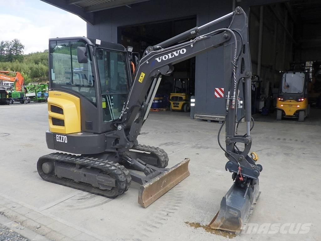 Volvo EC 27 D 小型挖掘机