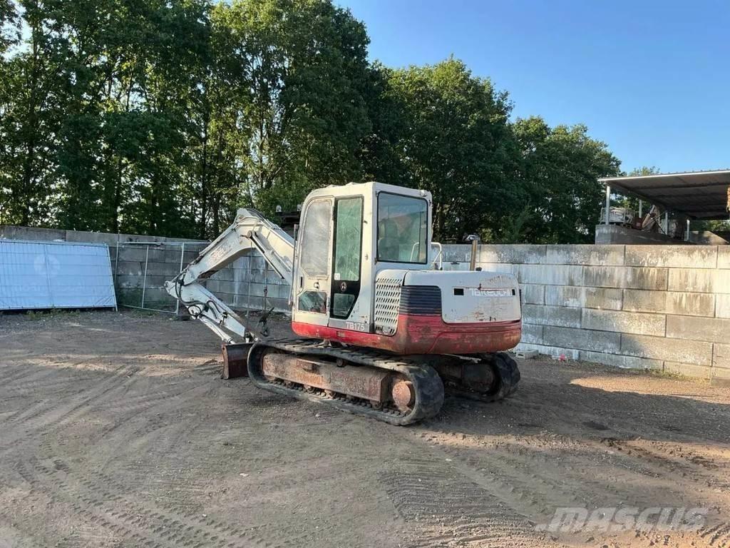 Takeuchi TB175 小型挖掘机