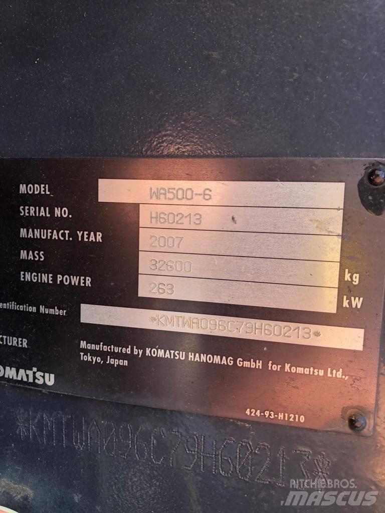 Komatsu WA500-6 轮式装载机