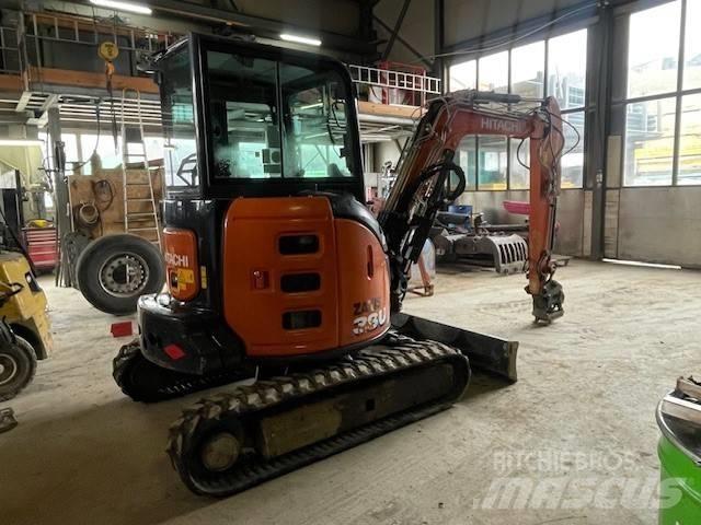 Hitachi ZX38U 小型挖掘机