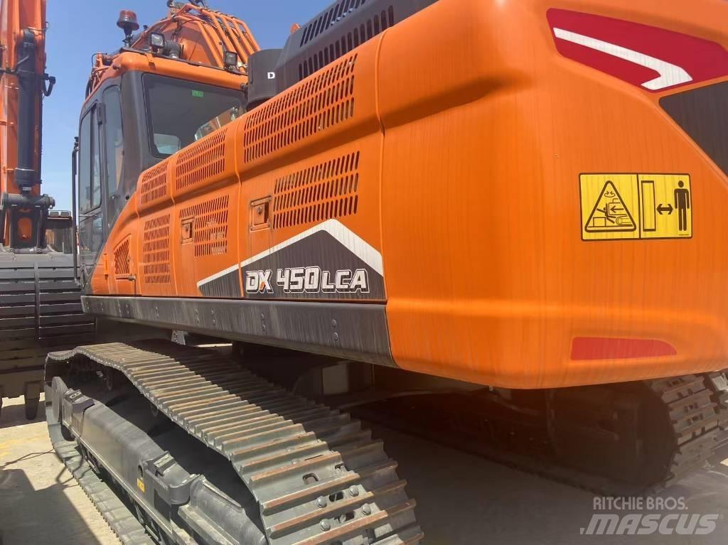 Develon DX 450 履带挖掘机