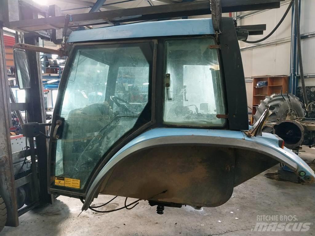 Landini Legend 115 驾驶室与内部