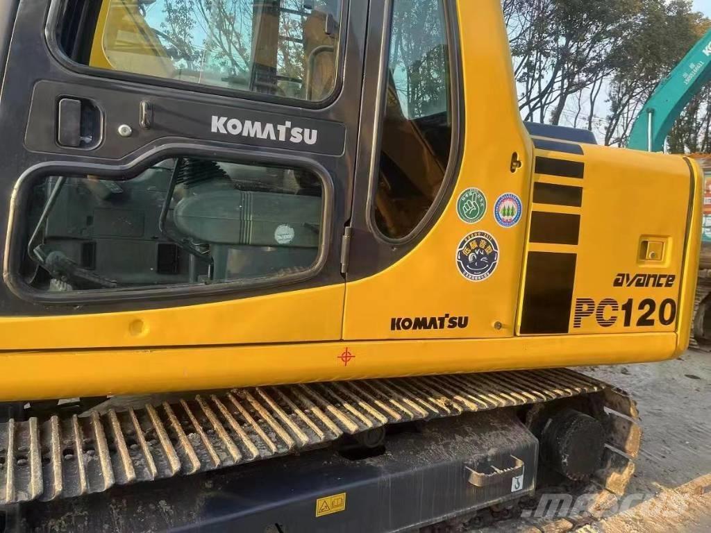 Komatsu PC120-6 中型挖掘机