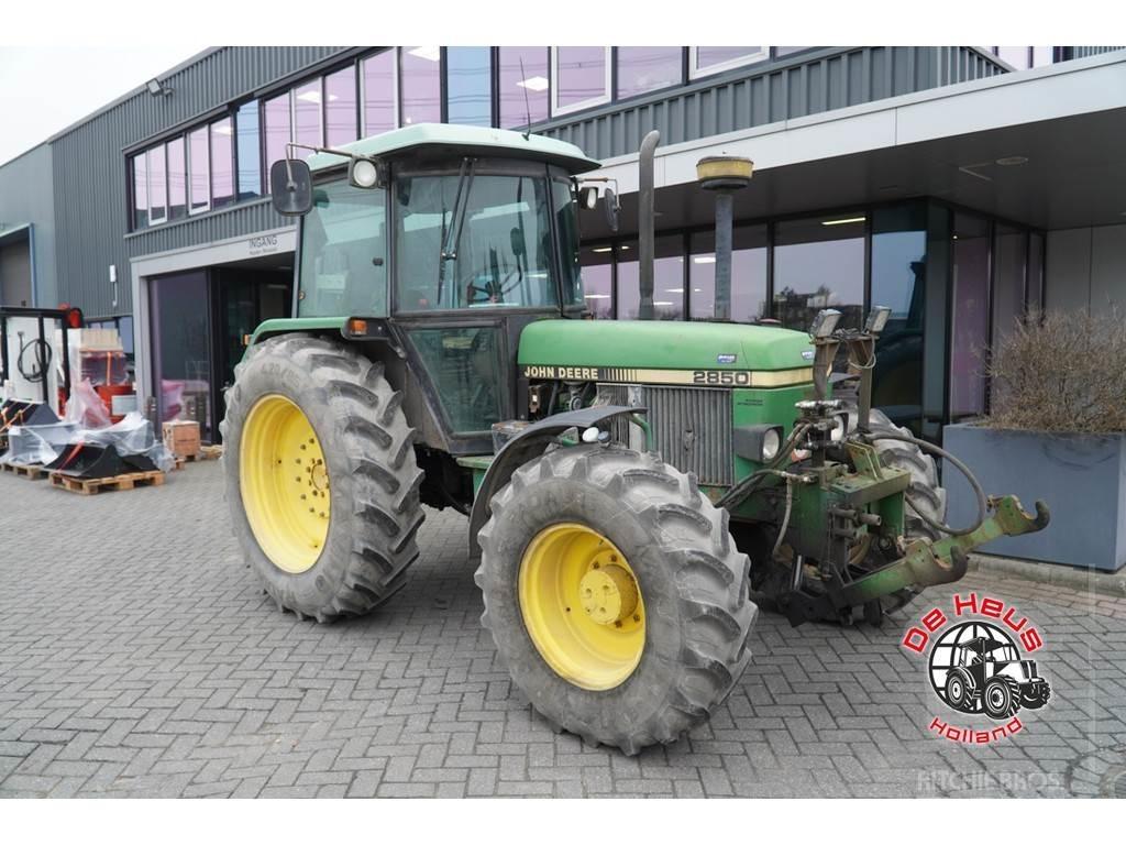John Deere 2850 拖拉机/农用车