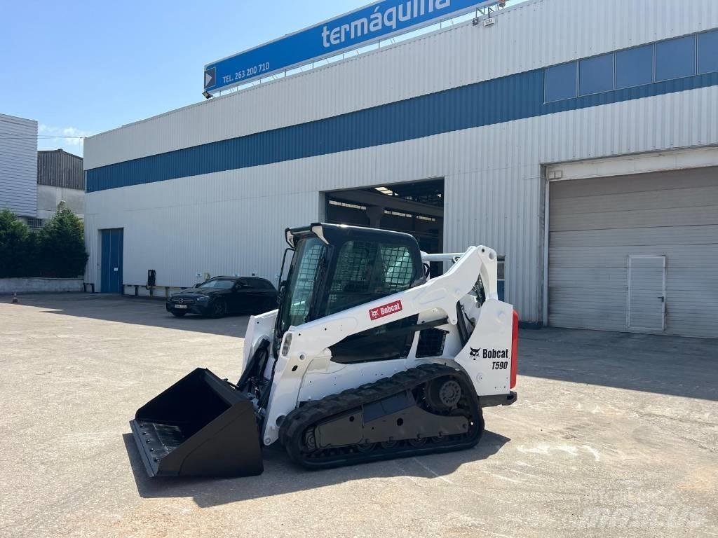 Bobcat T 590 HF 滑移装载机