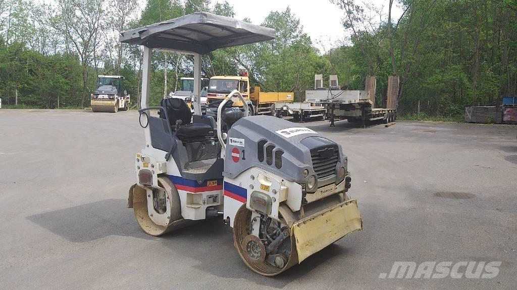 Hamm HD 12 VV 双轮压路机