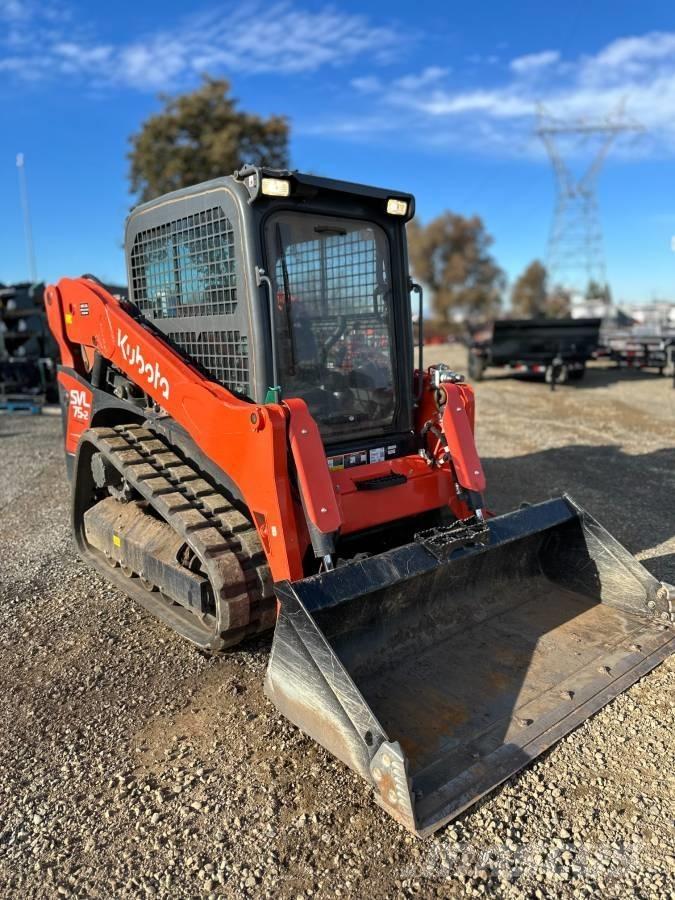 Kubota SVL 75-2 滑移装载机