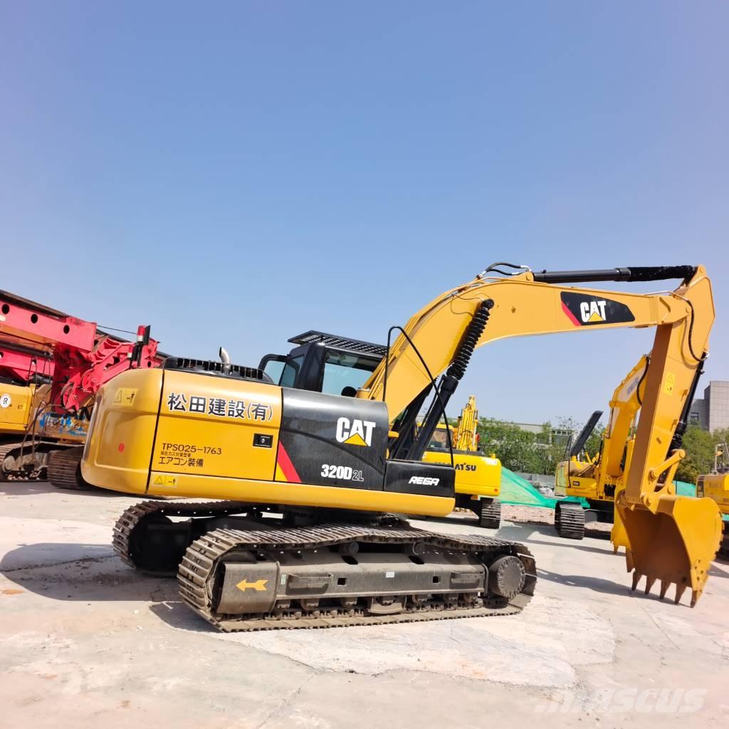 CAT 320D 履带挖掘机