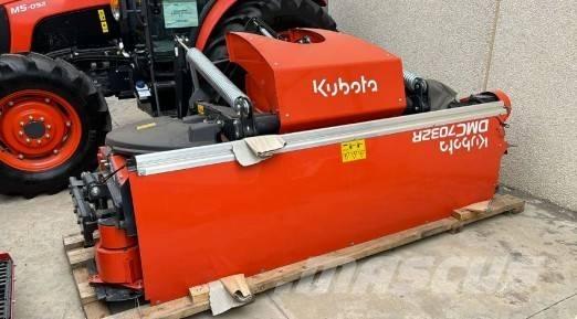 Kubota DMC7032R 割草调节装置