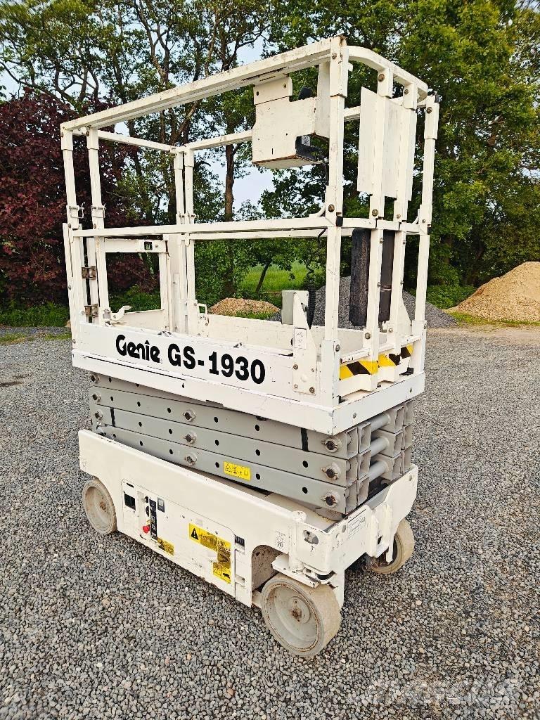 Genie GS 1930 剪叉式升降机