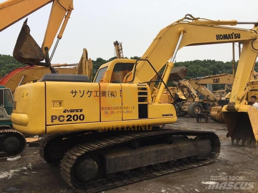 Komatsu PC 200 履带挖掘机