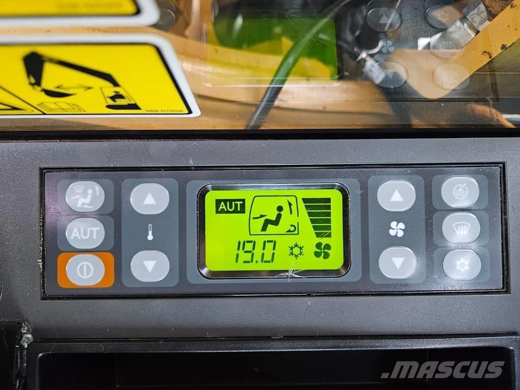 CAT 323 EL 履带挖掘机