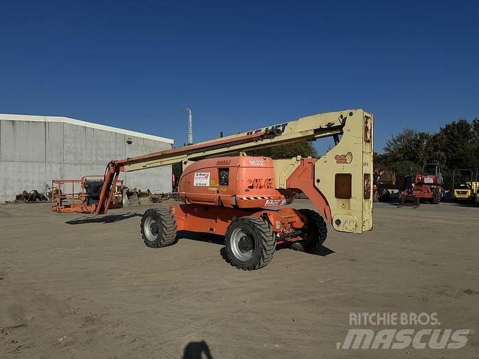 JLG 800AJ 曲臂高空工作平台