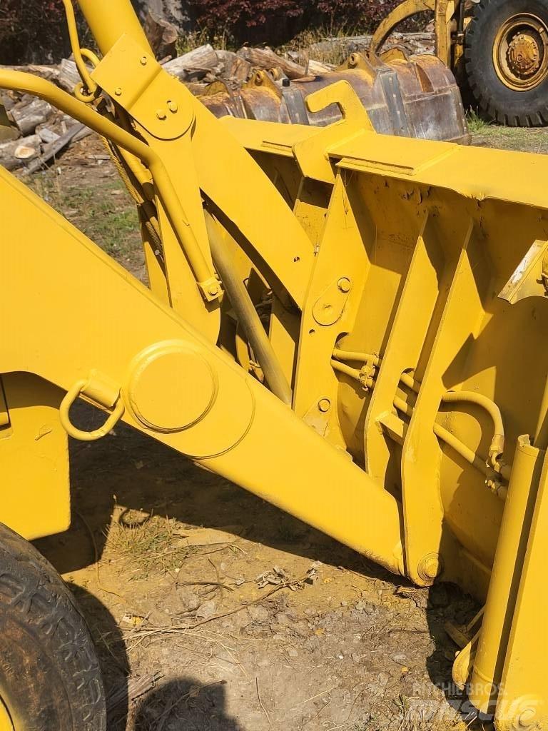 CAT 426B 反铲装载机