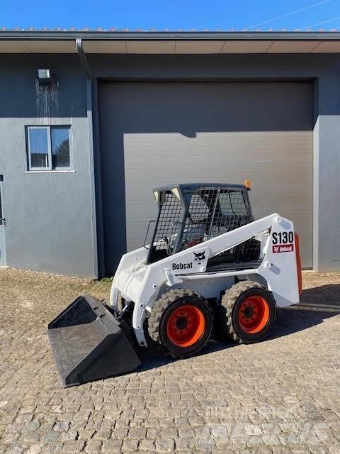 Bobcat S 130 小型装载机