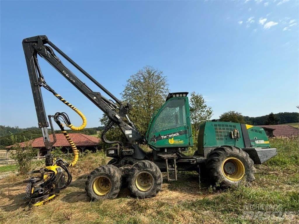 Timberjack 1070 D 收割机