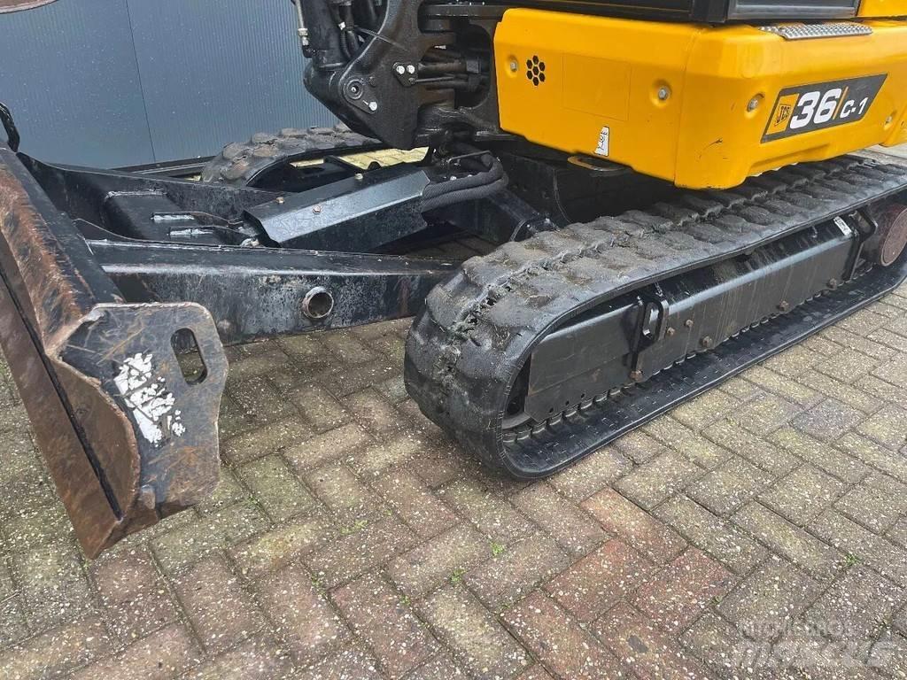 JCB 36c1 小型挖掘机