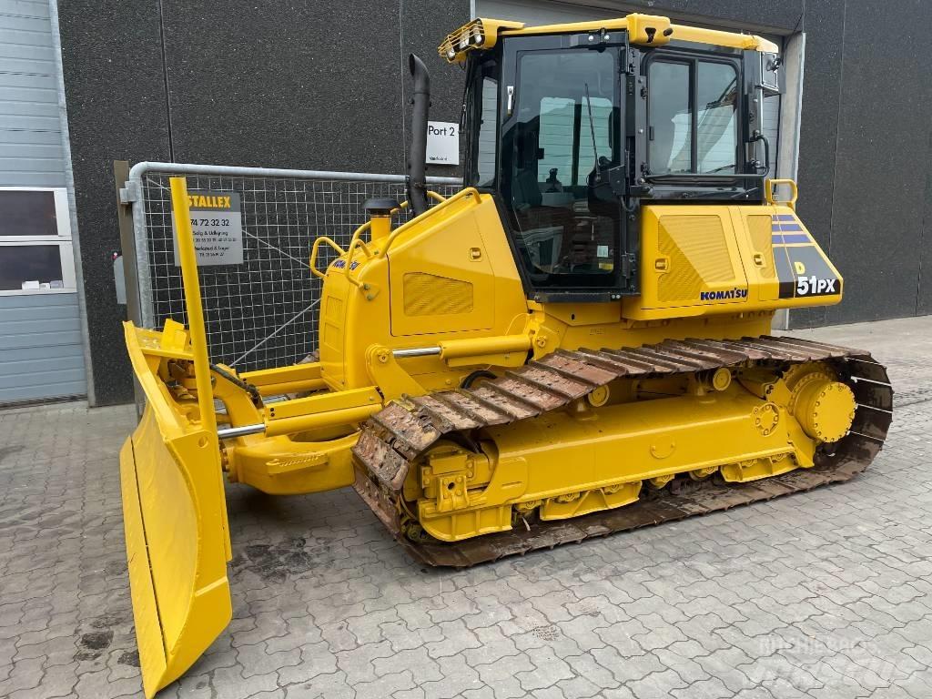 Komatsu D51PX-22 履带式推土机