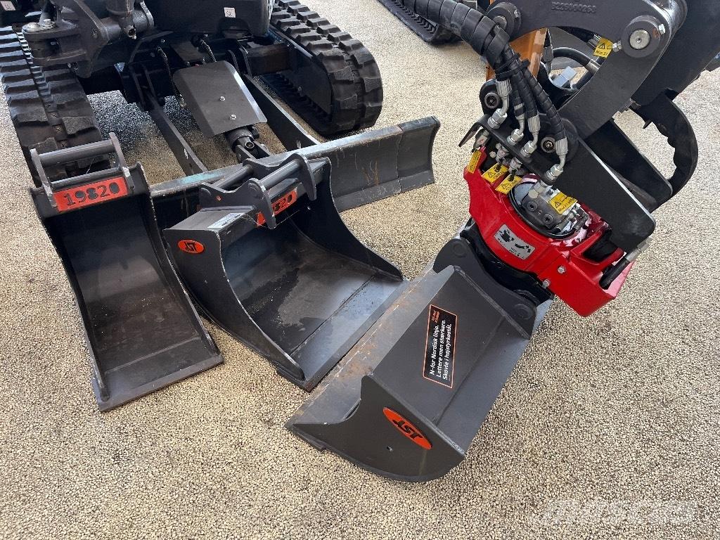 CASE CX 19 D 小型挖掘机