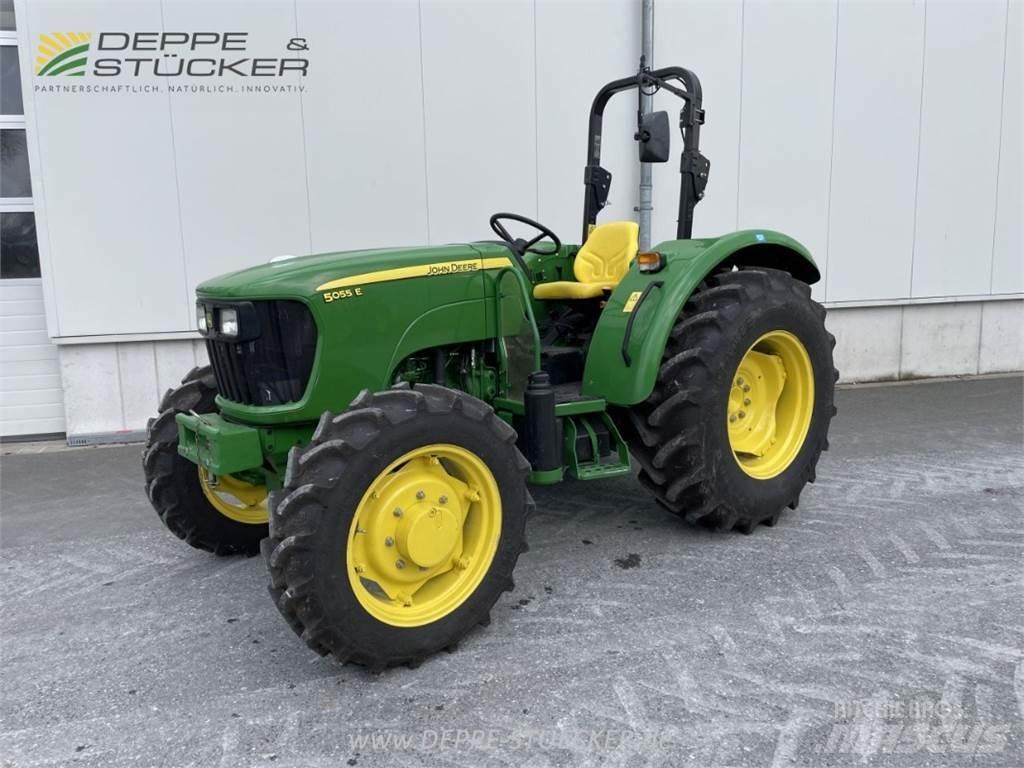 John Deere 5055E 拖拉机/农用车