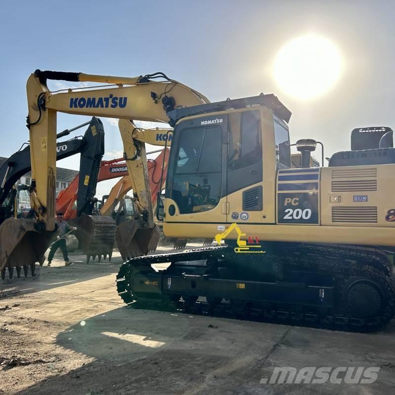 Komatsu PC 200-8 履带挖掘机