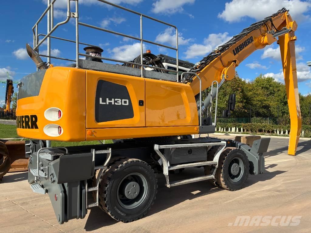 Liebherr LH 30 M 工业挖掘机