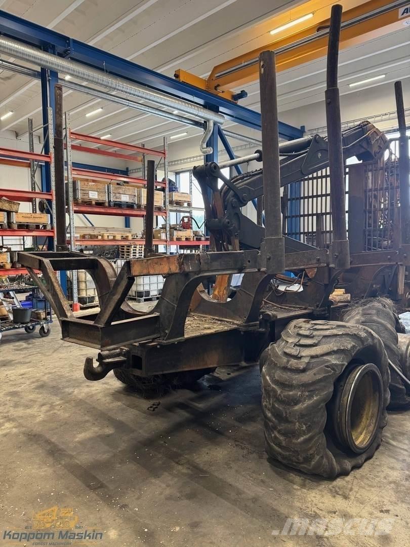 John Deere 1010E 集运机
