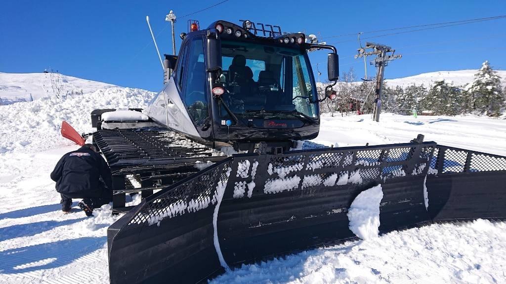 Prinoth Leitwolf 铲雪车