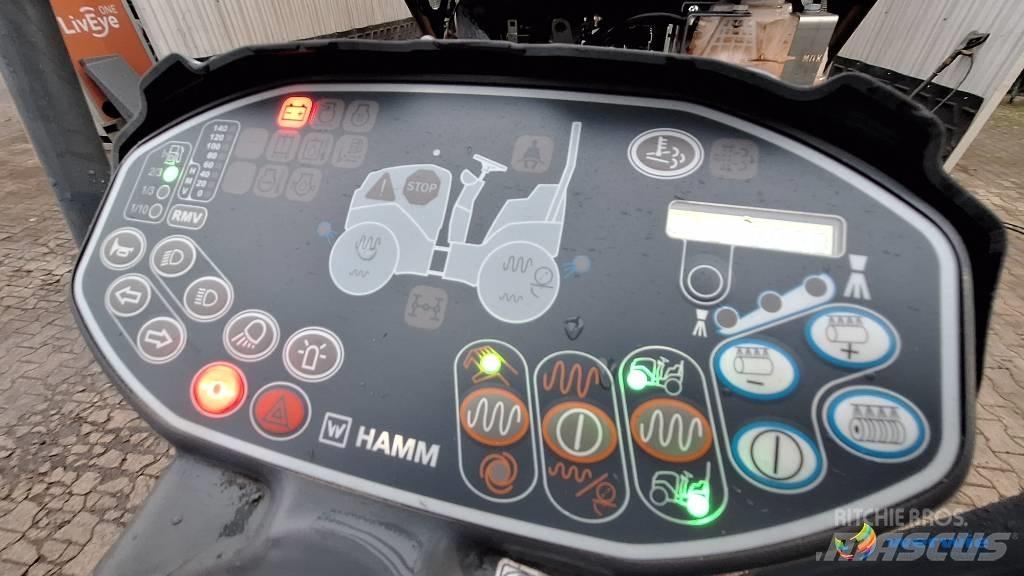 Hamm HD 13i VV 双轮压路机