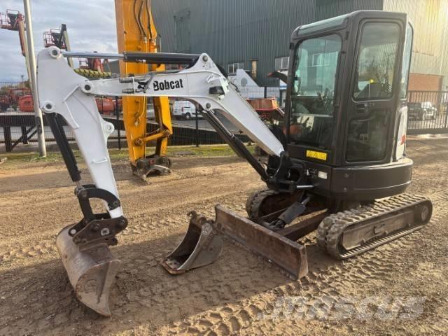 Bobcat E 25 小型挖掘机