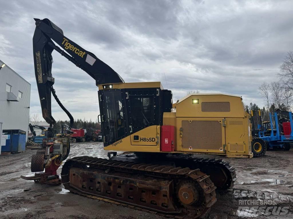 Tigercat 855D 收割机