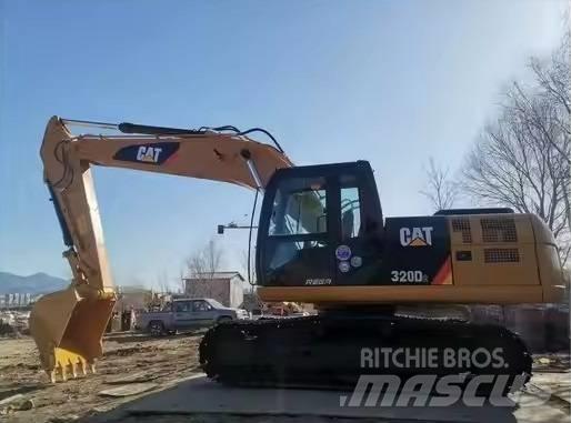 CAT 320D2 履带挖掘机