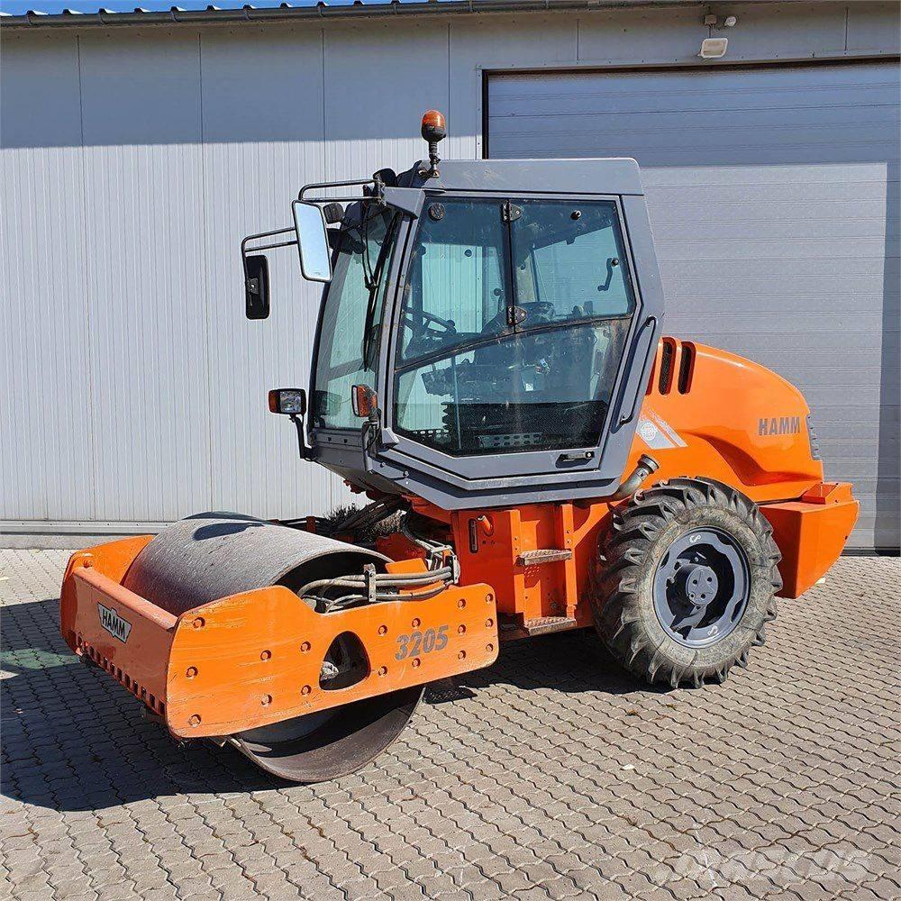 Hamm 3205 土壤压实机